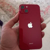 اپل iPhone 13 با حافظهٔ ۲۵۶ گیگابایت