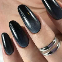 آموزش کاشت ناخن