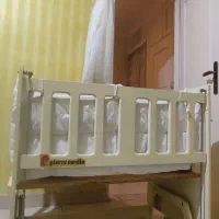 گهواره پیر کاردین|تخت و صندلی بچه|تهران, اختیاریه|دیوار
