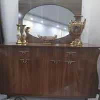کنسول چوبی.میز و آینه.کمد.
