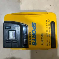 واکمن کاست و رادیو قدیمی اسپرتس سونی