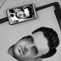 طراحی پرتره سیاه قلم