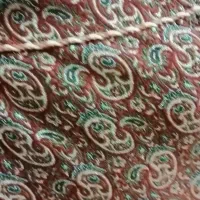 یک عدد پشتی ترمه اصل سایز 70 در 80 در حدنو|پشتی|قم, شهرک قدس|دیوار