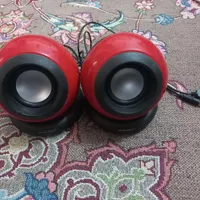اسپیکر لبتاب و کامپیوتر