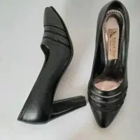 کفش پاشه دار
