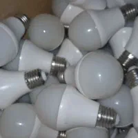 لامپ رشد گیاه