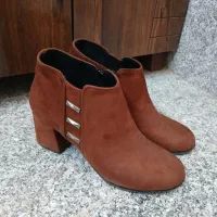 کفش نیم پوت