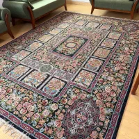 فرش نگین ۹متری کاملا سالم