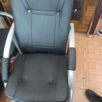 میز و صندلی