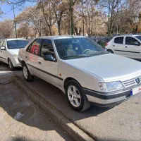 پژو ۴۰۵ نقره ای