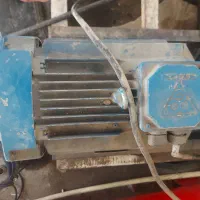 دینام سه فاز ایتالیایی|ماشینآلات صنعتی|بندر دیر, |دیوار