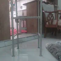 چهارپایه فلزی قدیمی