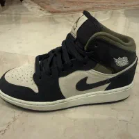 کفش پسرانه نایک اصل - air jordan- سایز ۳۷/۵