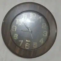 ساعت دیواری