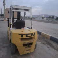 تخلیه وبارگیری لیفتراک