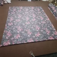 دوخت پارچه روی پتو ولحاف..|رختخواب، بالش، پتو|همدان, |دیوار