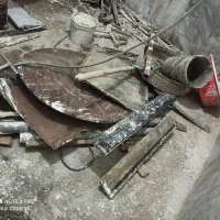 ضایعات آهن وچوب برا ذغال صفحه چوبی