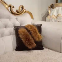 2 عدد کوسن مخمل با دیزاین خز کاردست،300 تومن