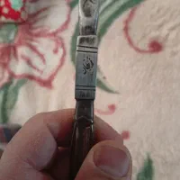 یک عددقند شکن قدیمی دست ساز بسیار زیبا و شکیل نجان