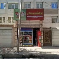 اجاره مغازه ۲۰ متری خ مینایی