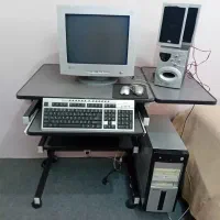 میز کامپیوتر