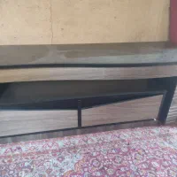 زیر تلویزیون