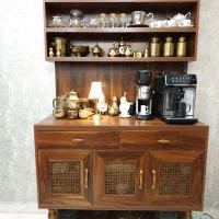 کافی بار (وسایل چیده شده فروشی نیست)