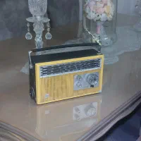 رادیو قدیمی سالم خوب زیبا