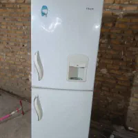 یخچال  فریزر آیسان
