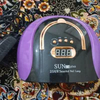دستگاه یووی مدل sun C4