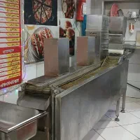 فلافل زن ریلی اتومات