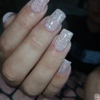 ۵۰٪ off اموزش کاشت ناخن و پدیکور و هدیه ویژه