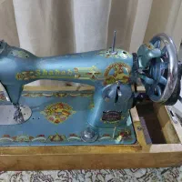 چرخ خیاطی قدیمی نوستالژیک