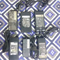 تعدادی شارژر لپ تاب