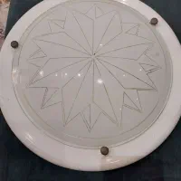 یک عدد لامپ سقفی بالامپ کم مصرفو۲عدیواری