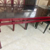 میز ناهار خوری تک