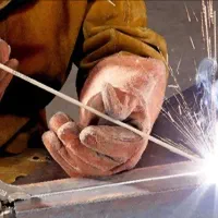 نیاز به کمک فیتر و کمک جوشکار پروژه ای
