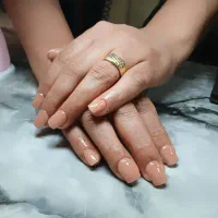 اف ویژه کاشت و ترمیم ناخن با پلی ژل|خدمات آرایشگری و زیبایی|شیراز, فضل‌آباد|دیوار