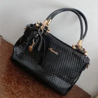 لباس|لباس|نیشابور, کردها|دیوار