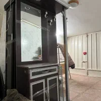 جاکفشی و جالباسی در حد نو