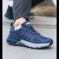 کفش اسکیچرز