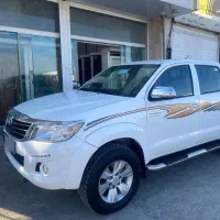 هایلوکس ۲۰۱۲|خودرو سواری و وانت|تهران, سعادت‌آباد|دیوار