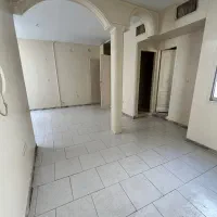 ۶۵ متری، طبقه دوم، بخت آزاد