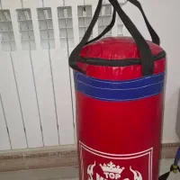 کیسه بوکسو دستکش