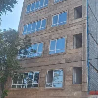 اپارتمان ۱۰۰ متری