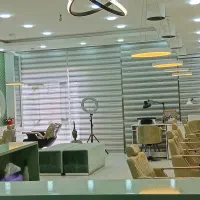 اجاره لاین ناخن ومژه بافت کراتین مکاپ شنیون فشیال