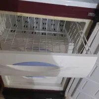 یخچال وفریزرقندیل سالم وتمیز