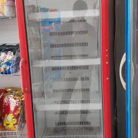 یخچال تک درب ایستاده