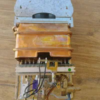 تعمیر و سرویس انواع آبگرمکن دیواری|خدمات پیشه و مهارت|شاهرود, |دیوار