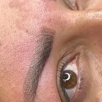 فیبروز ابرو کاملا نچرال